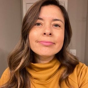 Meet your Posher, Teresa